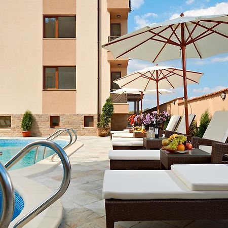 نيسيبار Stanny Court Aparthotel المظهر الخارجي الصورة